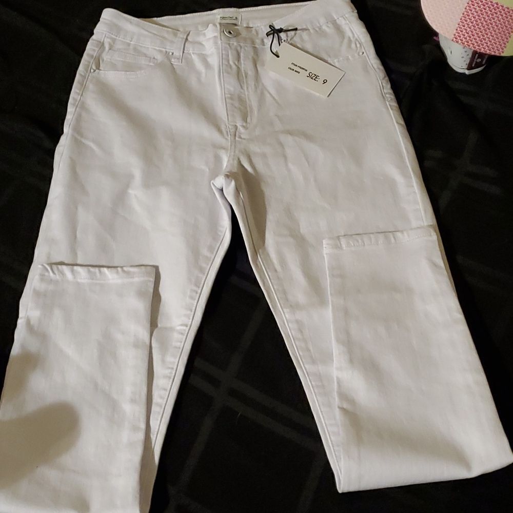 SPECIAL A WHITE WASH JEANS NEW 9